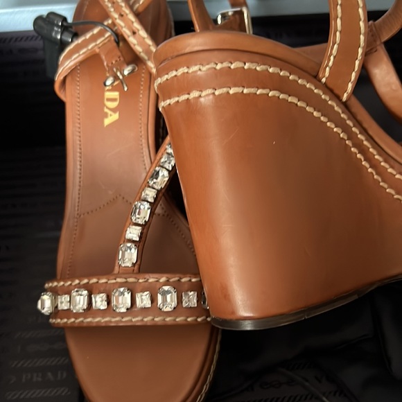 Sexy comfortable casual Prada platform wedge - Picture 6 of 8